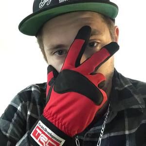 Meet your Posher, Cory